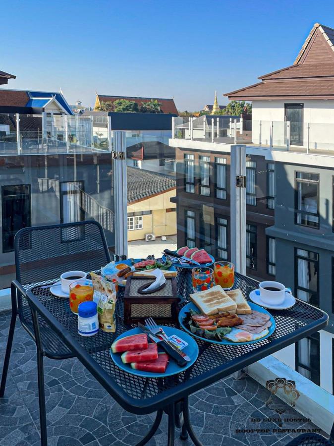 De Luxe Boutique & Rooftop เชียงใหม่ ภายนอก รูปภาพ